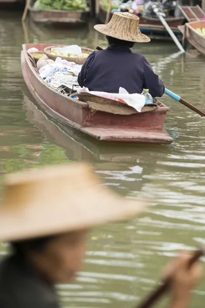 Asie Thajsko Samut Songkhram Tha Kha plovoucí trh — Stock fotografie