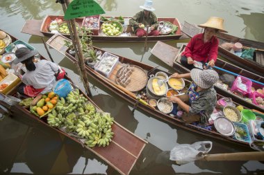 Asya Tayland Samut Songkhram Tha Kha Suüstü Pazarı