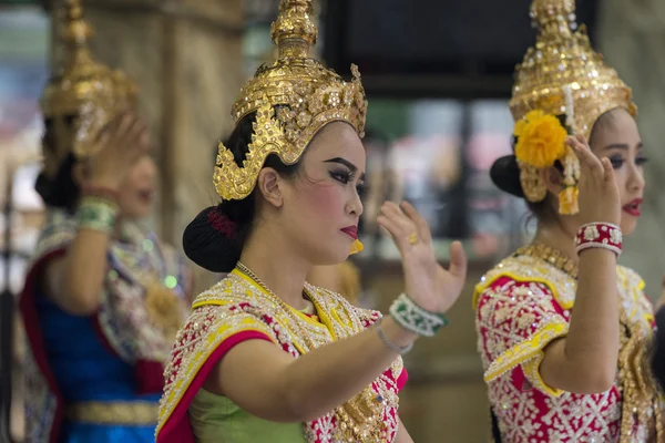 Asia Thailandia Bangkok Erawan Shrine Dance — Foto Stock