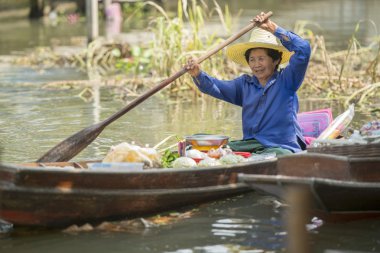 Asya Tayland Samut Songkhram Tha Kha Suüstü Pazarı