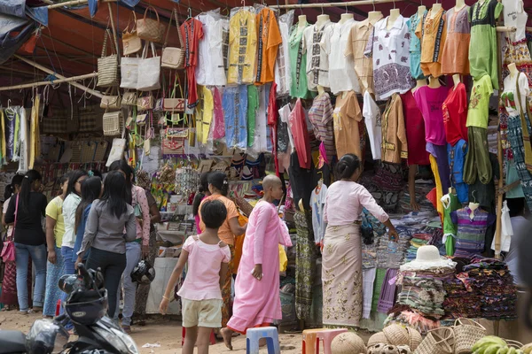 Asya Myanmar Bagan mağazaları — Stok fotoğraf