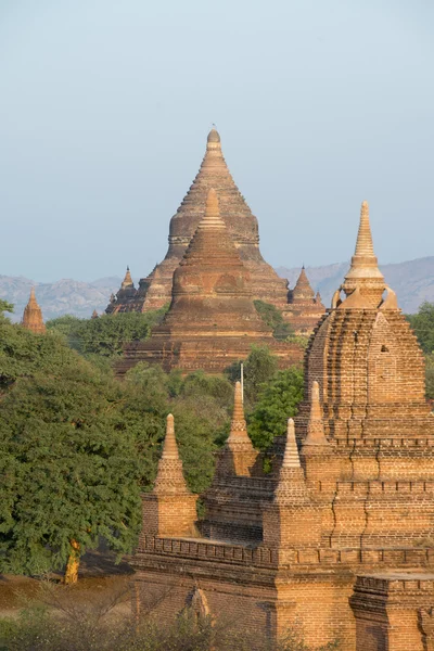 Asia Myanmar Bagan tempel pagode landschap — Stockfoto