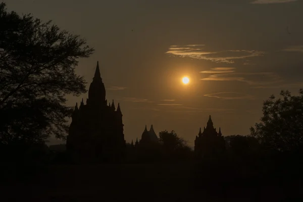 Asya Myanmar Bagan Tapınağı Pagoda manzara — Stok fotoğraf