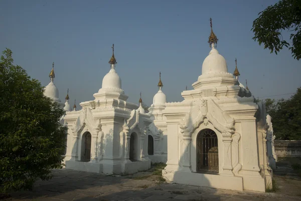 Asia Myanmar Mandalay Kuthodaw Paya — Zdjęcie stockowe