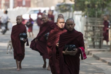 Asya Myanmar Mandalay Amarapura Maha Ganayon Kyaung Manastırı