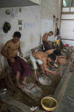 Asya Myanmar Mandalay altın Pounder