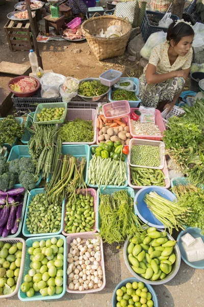 MERCADO MANDALAY MYANMAR DE ASIA FEGETABLE — Foto de Stock