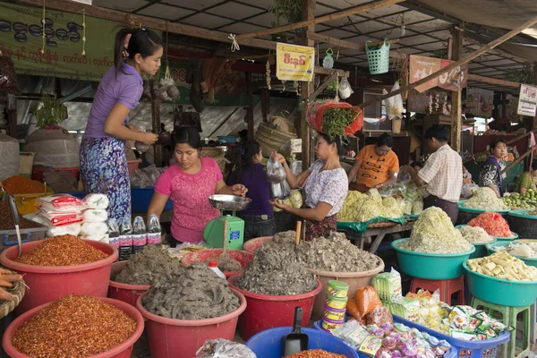 Asie Myanmar Mandalay trh — Stock fotografie