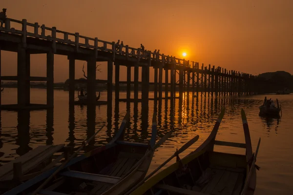 ASIA MYANMAR MANDALAY AMARAPURA U BEIN BRIDGE — Stock Photo, Image