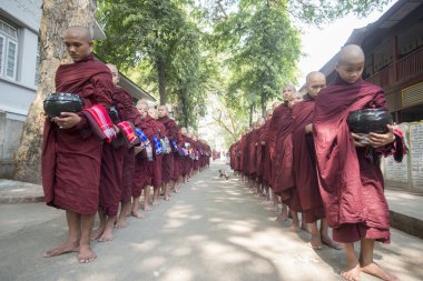 Asya Myanmar Mandalay Amarapura Maha Ganayon Kyaung Manastırı