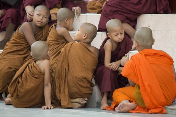 ASIA MYANMAR YANGON SHWEDAGON PAGODA — Stock Photo, Image