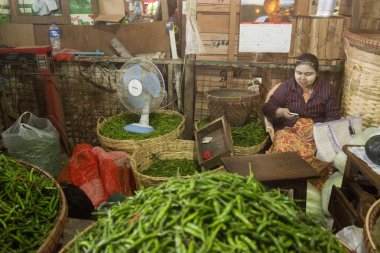 sebze ve meyve pazarı