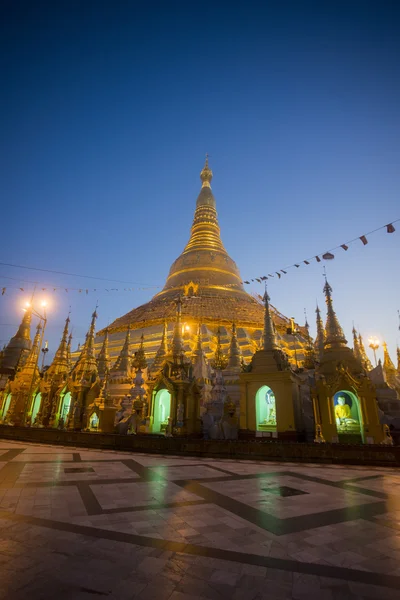 Famoso Shwedagon Paya Pagoda — Foto de Stock