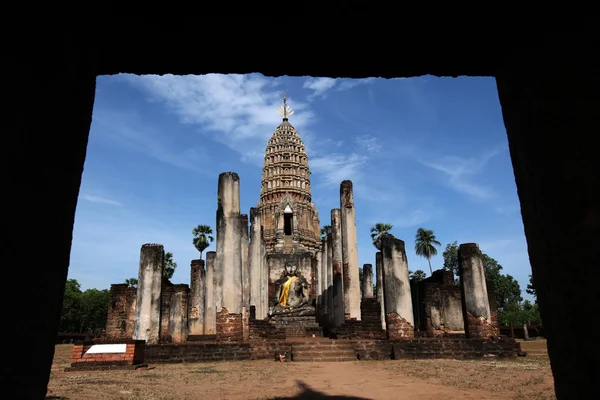 扫管笏 phra si 拉塔纳玛哈泰寺 — 图库照片