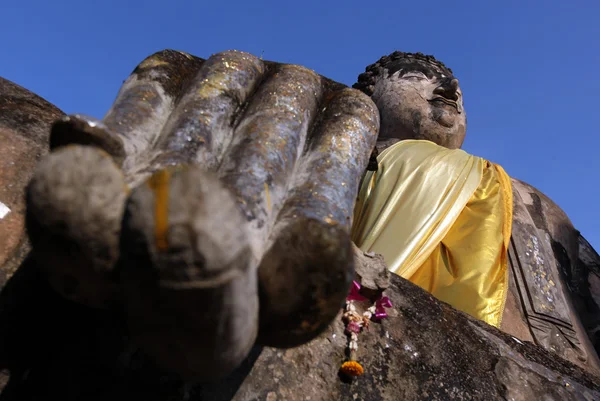 Statue de Bouddha en pierre géante — Photo