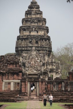 Phimai Khmer tapınakta Phimai şehir