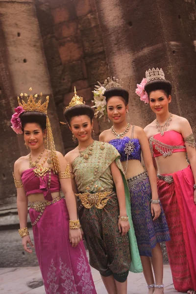 Traditional dance in town of Phimai — 图库照片