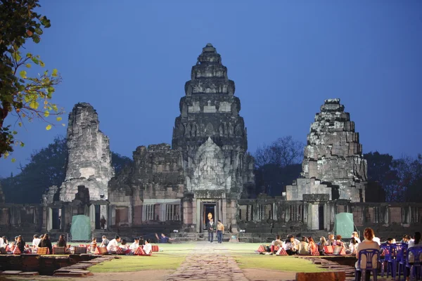 Phimai Khmer tempel in de stad van Phimai — Stockfoto