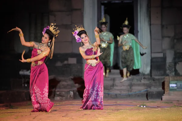 Tari tradisional di kota Phimai — Stok Foto