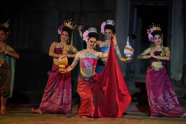 Традиционный танец в городе Пхимай — стоковое фото
