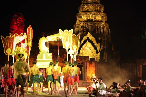 Templo de Khmer de Phimai en la ciudad de Phimai — Foto de Stock