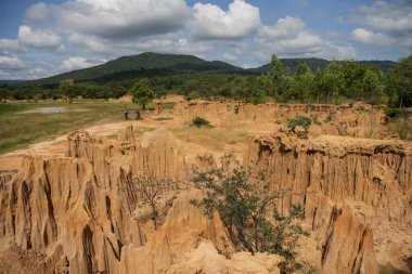 Tayland 'ın Sa Kaeo ilindeki Lalu Doğal Parkı' nda kaya oluşumları. Tayland. Sa Kaeo, 13 Kasım 2025