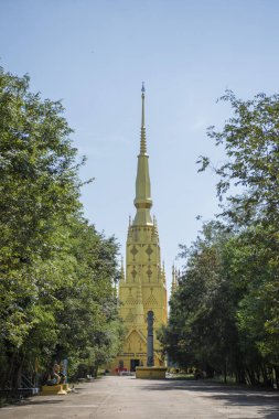 Tayland, Sa Kaeo, 14 Kasım 2025 - Wat Sai Mai Wanaram, Aranyaptathet, Tayland 'da Sa Kaeo.