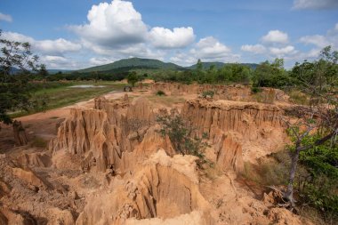 Tayland 'ın Sa Kaeo ilindeki Lalu Doğal Parkı' nda kaya oluşumları. Tayland. Sa Kaeo, 13 Kasım 2025
