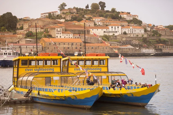 Turistické lodě v Porto — Stock fotografie