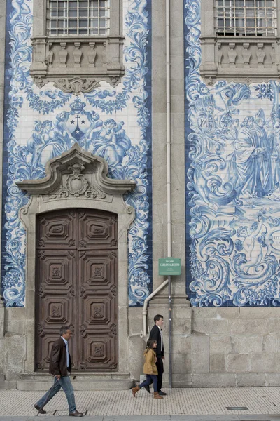 Ručně malovaná dlaždice azulejo v portu — Stock fotografie