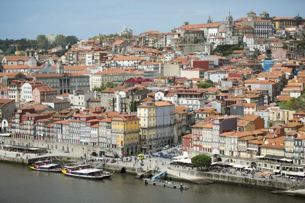 Europa Portugal Porto Ribeira oude stad Douro rivier — Stockfoto