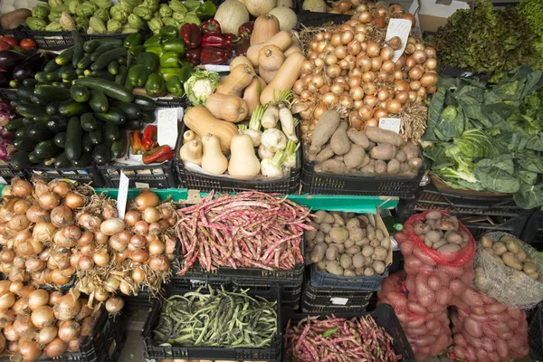 Hortalizas en el Mercado del Bolhao — Foto de Stock