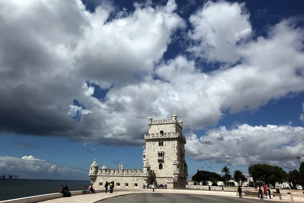 Torre de Belém i staden Lissabon — Stockfoto