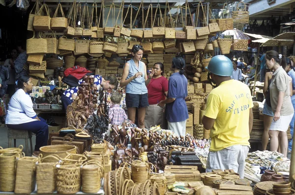 Mercado en la ciudad de ubud — Foto de Stock