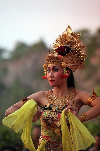 Tari Bali tradisional di kota Ubud — Stok Foto