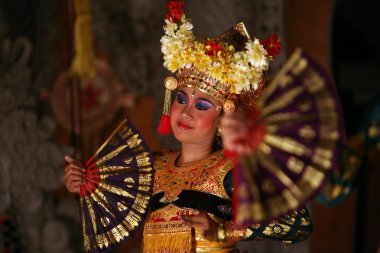 Geleneksel Bali Ubud town dansında