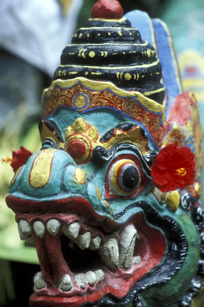 Temple figures on the island Bali — Stock Photo, Image