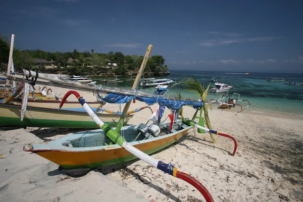 Coast on the Island Nusa Lembongan — Stock Photo, Image