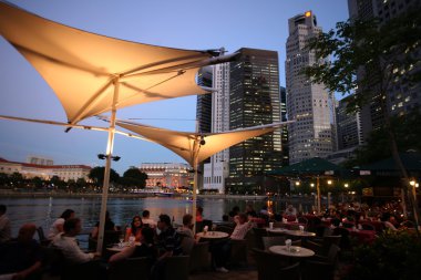 Singapur Nehri, boat quay restoranda