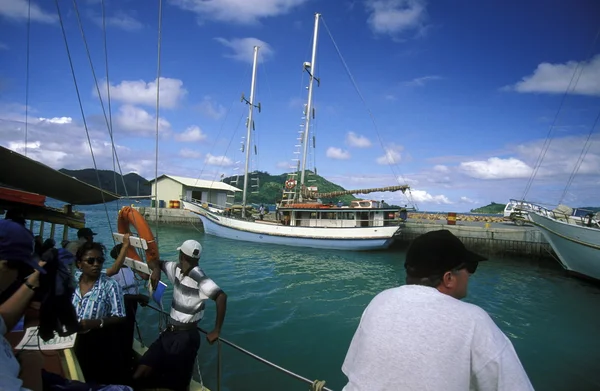 Porto na Ilha Praslin — Fotografia de Stock