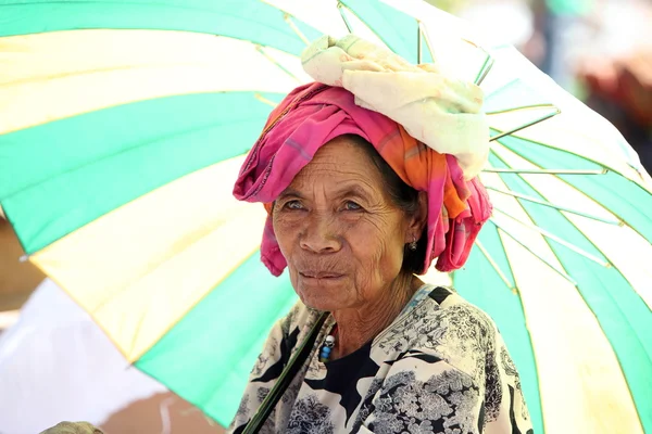 Senior woman at market — Stock Photo, Image