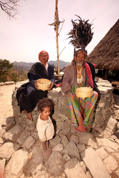 Gente de Mambai cerca de la aldea Maubisse — Foto de Stock