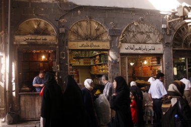 Pazar veya souq Mağazalar