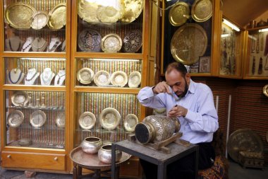 İşçi kap salonu yakınındaki