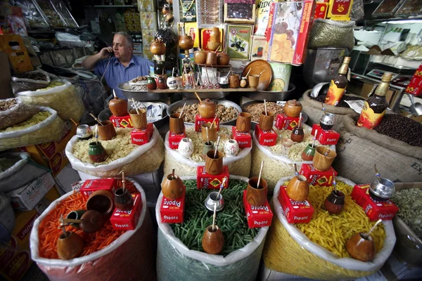 Homem no mercado em Damaskus — Fotografia de Stock