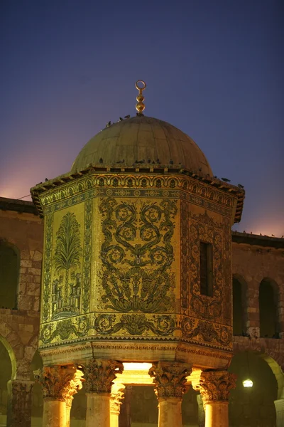 Mezquita omeya en la ciudad Damasco — Foto de Stock