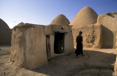 Geleneksel kil evleri yakın kişi