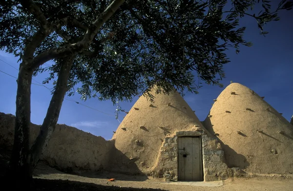 Traditional clay houses in Village of Sarouj — Stock Photo, Image