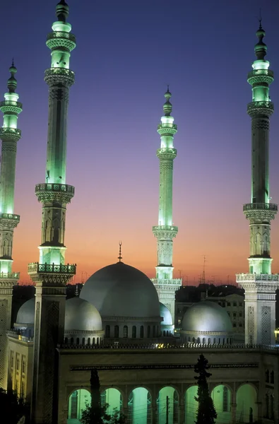 Mesquita na cidade velha de Aleppo — Fotografia de Stock