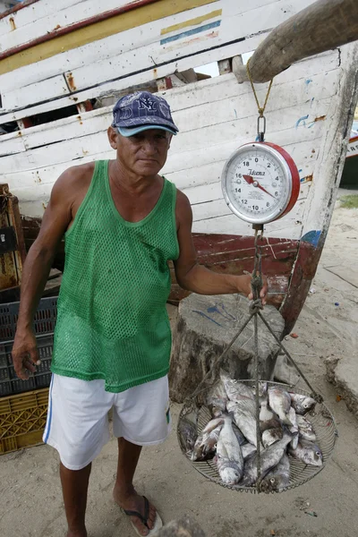 Mercado de pescado en la playa de la ciudad de Juangriego —  Fotos de Stock